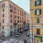 Via Lecco 6