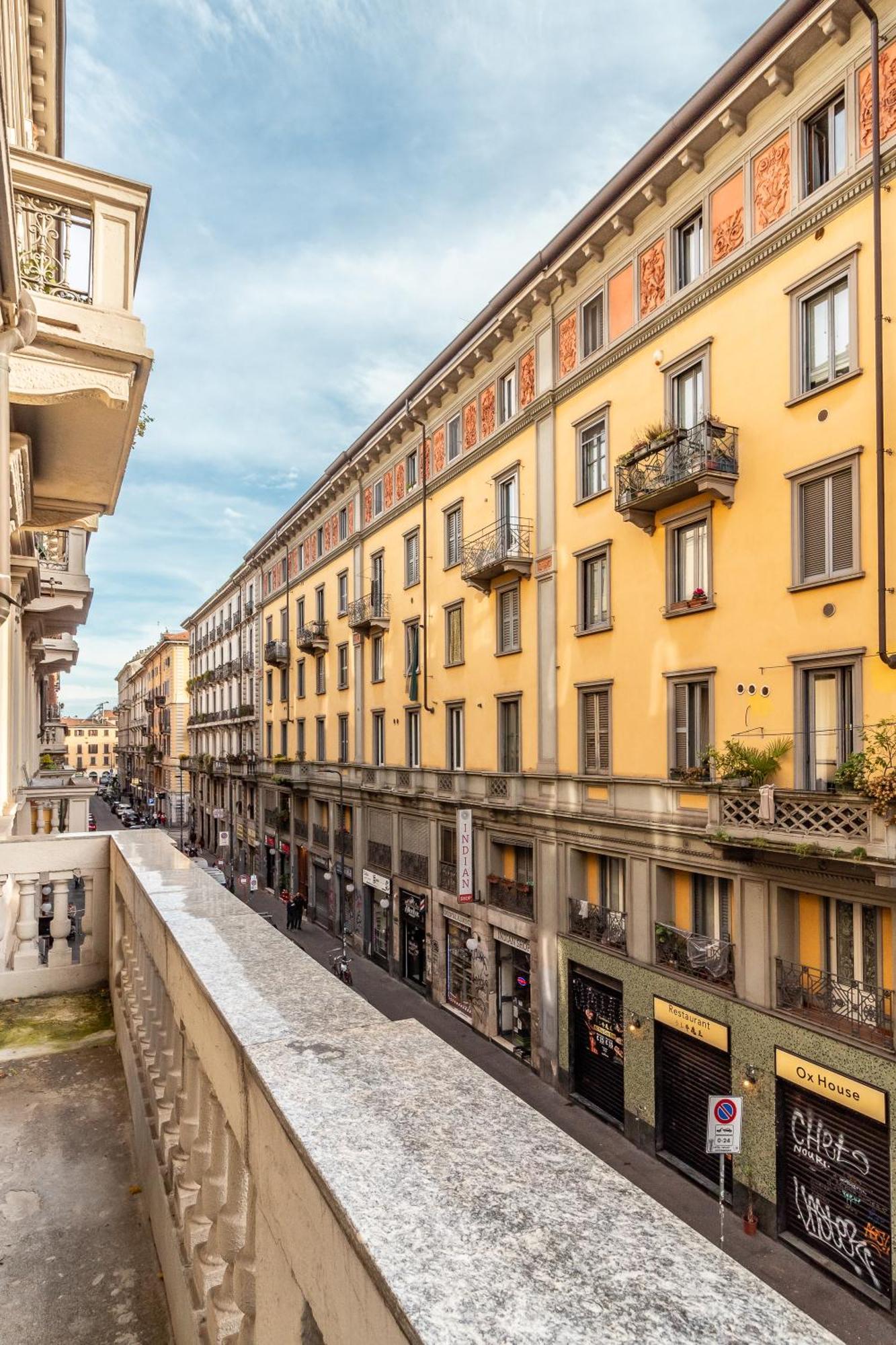 Apartment Via Lecco 6