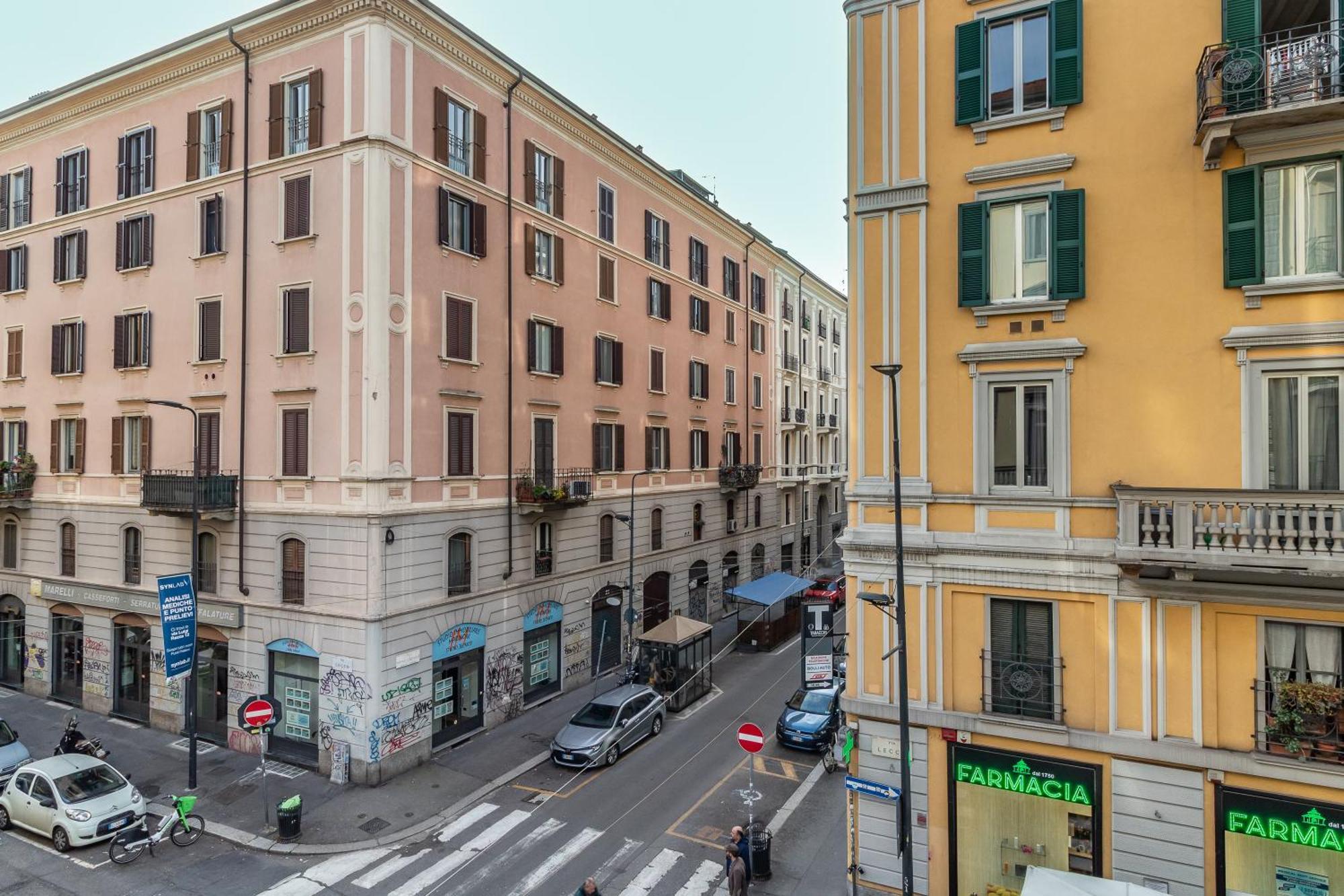 Apartment Via Lecco 6