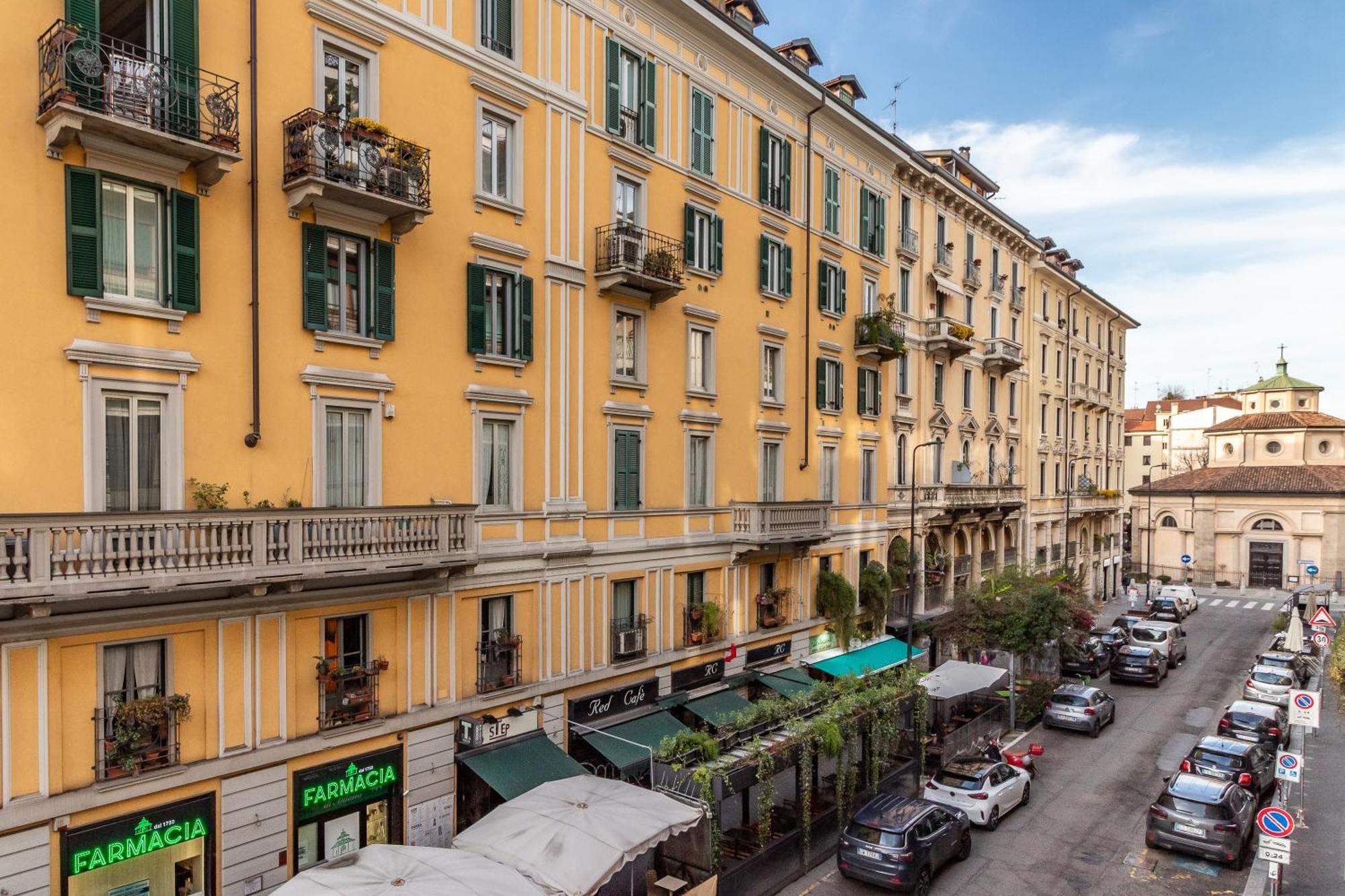 Apartment Via Lecco 6 *