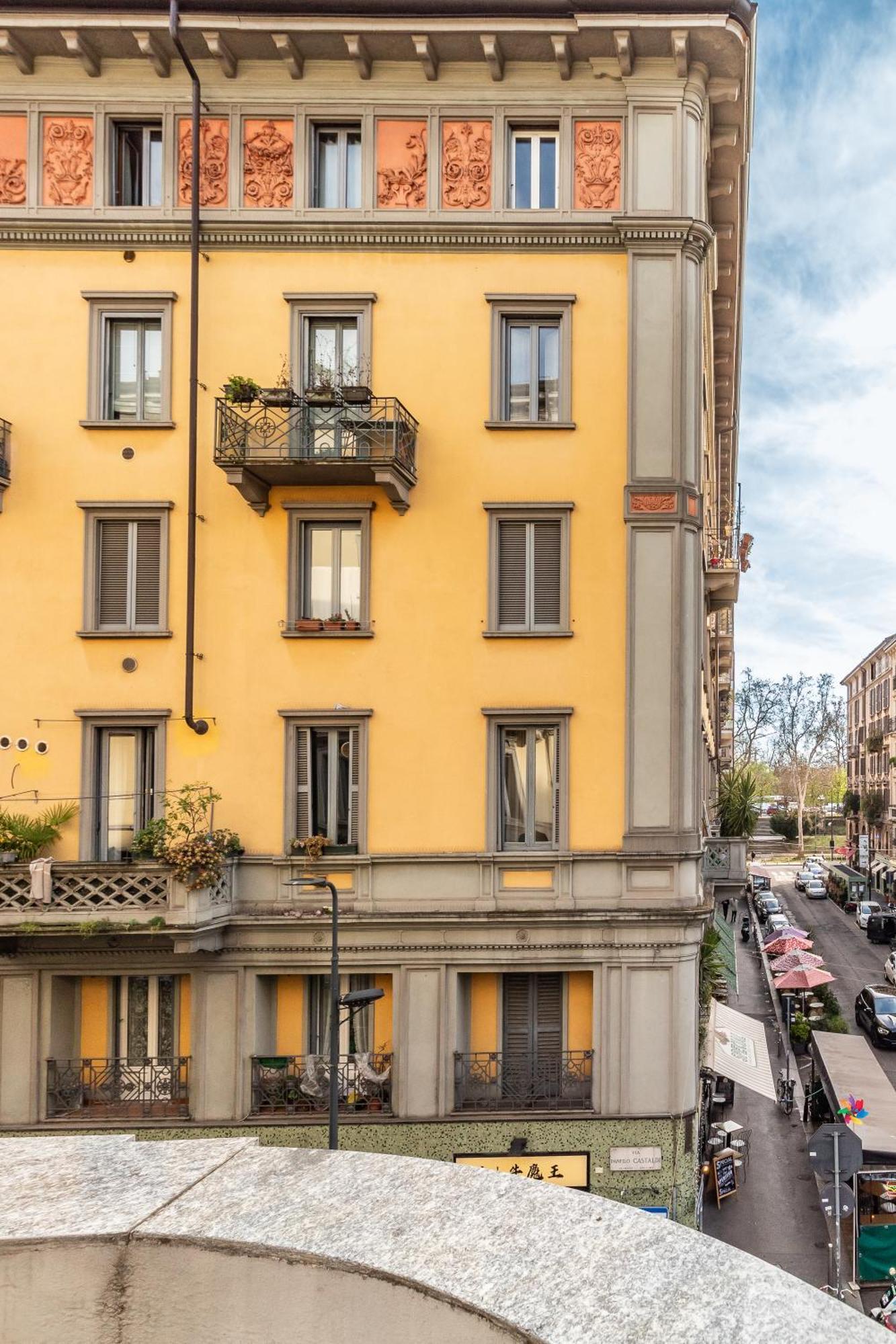 Via Lecco 6 Appartamento